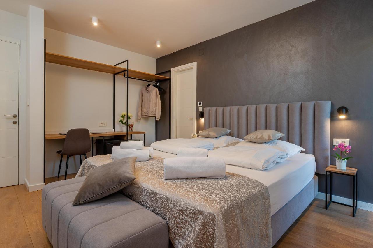 Seven Seas Residence Split Luaran gambar