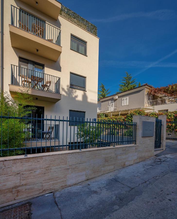 Seven Seas Residence Split Luaran gambar